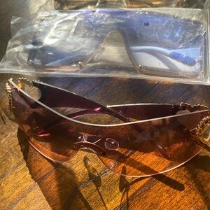 4 pair of non designer sunglasses